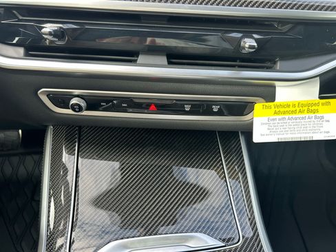 New 2026 BMW X5 M60i image 36