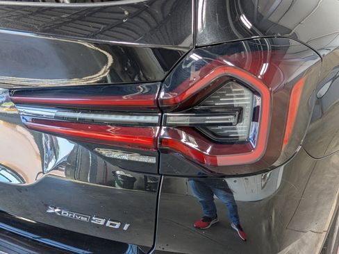 Used 2024 BMW X3 xDrive30i w/ Premium Package w/ZPA image 17