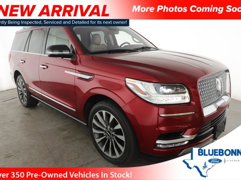 Used 2018 Lincoln Navigator Select w/ Technology Package image 1