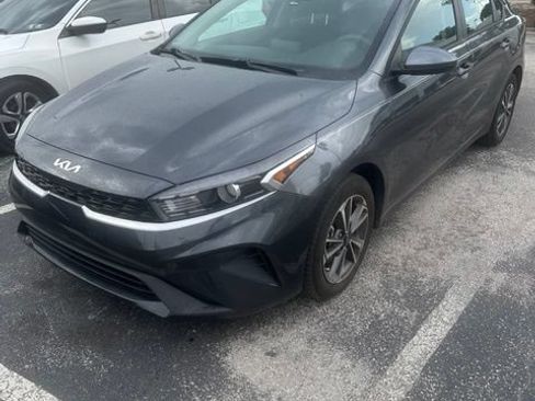 Used 2024 Kia Forte LXS FWD image 1