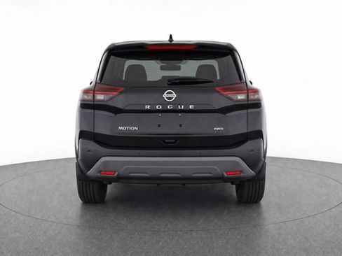 Used 2022 Nissan Rogue S AWD/4WD image 7