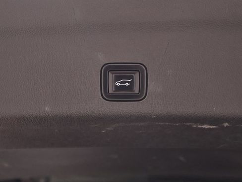Used 2022 Chevrolet Tahoe Z71 AWD/4WD image 41