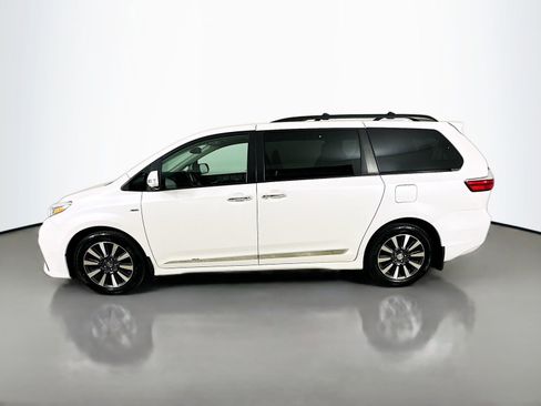 Used 2019 Toyota Sienna Limited Premium AWD/4WD image 8
