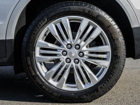 Used 2018 Cadillac XT5 Premium Luxury image 20