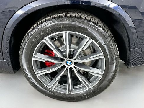 New 2026 BMW X5 xDrive50e w/ Executive Package image 23