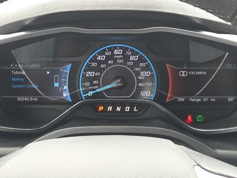 Used 2017 Ford C-MAX SE w/ Equipment Group 201A FWD image 42