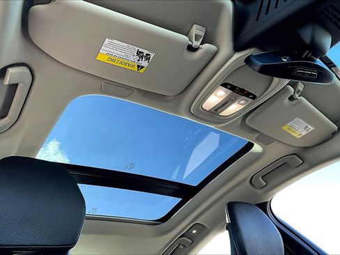 Used 2024 Volvo S60 B5 Plus image 29