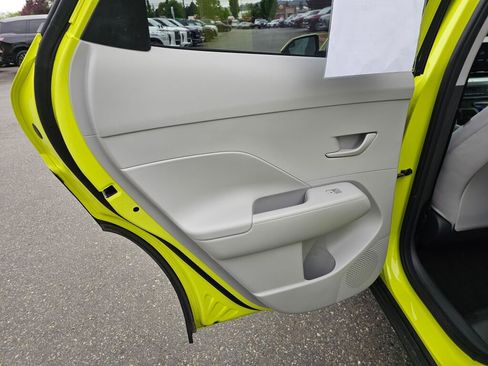 Used 2024 Hyundai Kona SEL FWD image 19