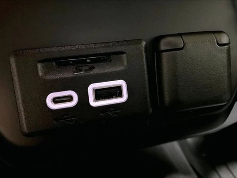 Used 2019 Chevrolet Silverado 1500 LT w/ All-Star Edition image 33