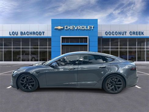 Used 2022 Tesla Model S image 5