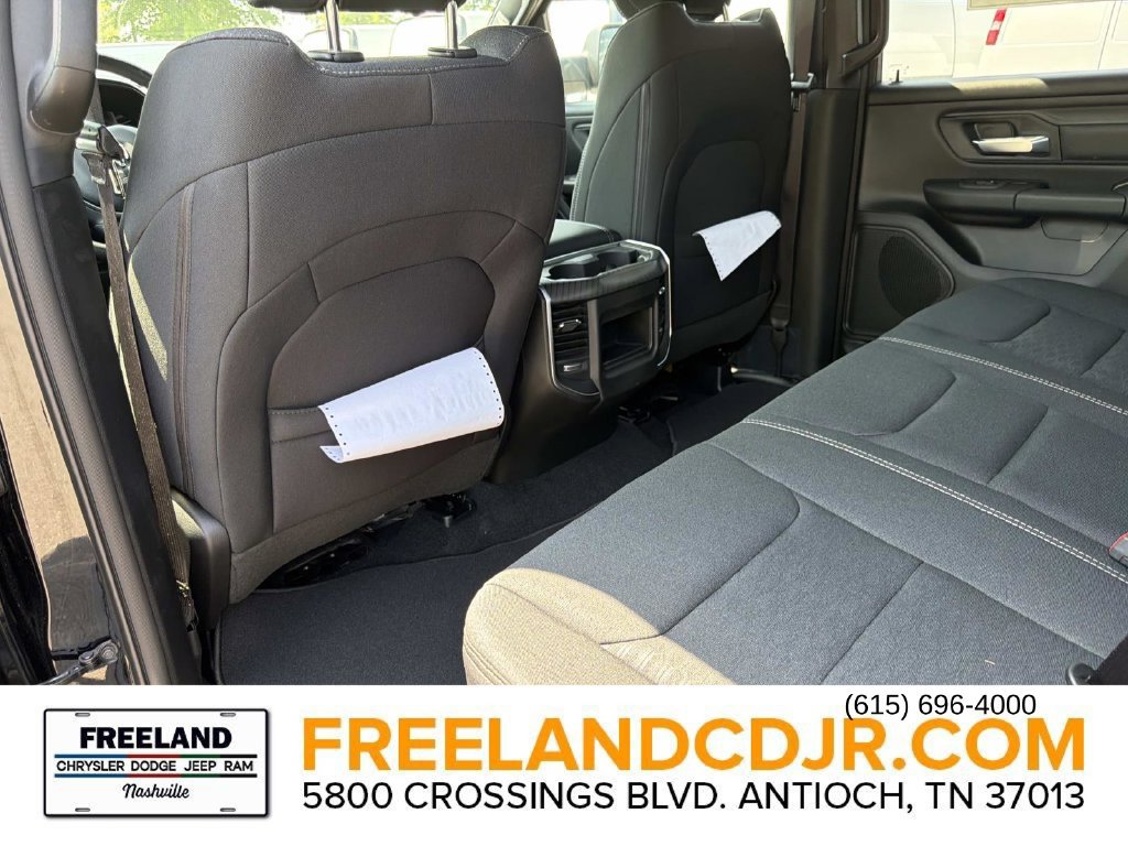 New 2026 RAM 1500 Express AWD/4WD image 15