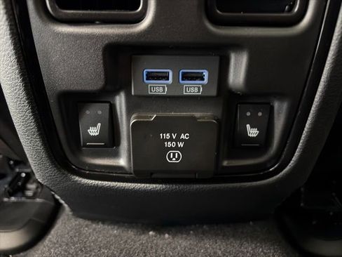 Used 2023 Dodge Durango R/T image 12