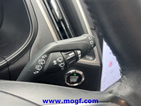 Used 2024 Ford Edge SEL image 14