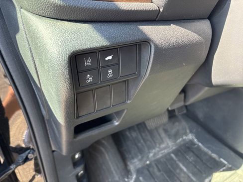 Used 2017 Honda CR-V EX-L image 19