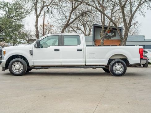 Used 2019 Ford F250 XL image 3