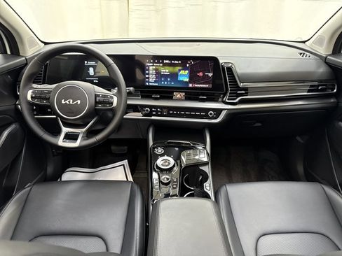 Used 2025 Kia Sportage EX w/ EX Premium Package image 15