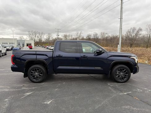 Used 2023 Toyota Tundra Platinum image 7