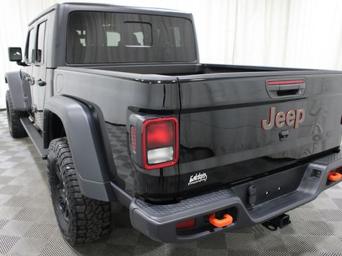 Used 2023 Jeep Gladiator Mojave w/ Cold Weather Group AWD/4WD image 33