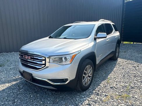 Used 2019 GMC Acadia SLE FWD image 1