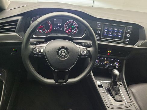 Used 2020 Volkswagen Jetta SE w/ SE Cold Weather Package FWD image 22
