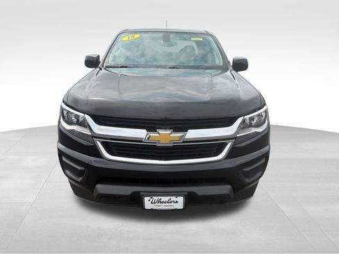 Used 2018 Chevrolet Colorado LT AWD/4WD image 9
