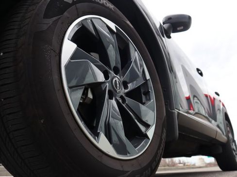 Certified 2023 Nissan Rogue SV image 11