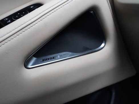 Used 2023 INFINITI QX60 Luxe w/ Performance Audio Package FWD image 27