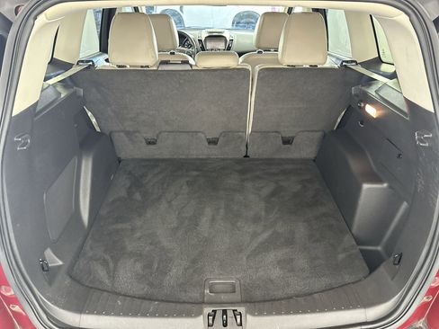 Used 2017 Ford Escape Titanium image 29