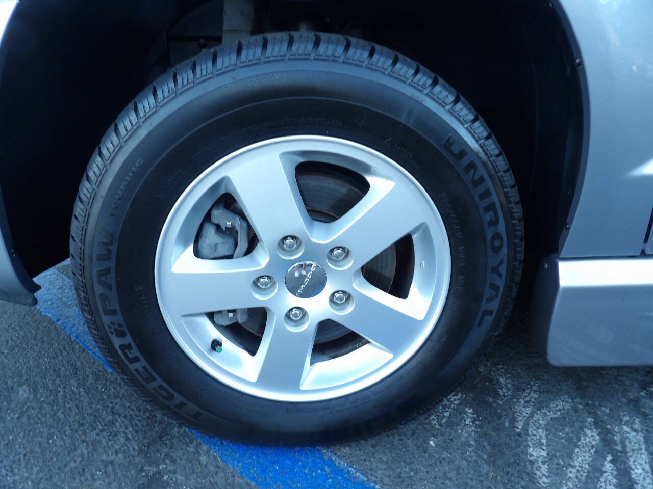 Used 2013 Dodge Grand Caravan SXT FWD image 14