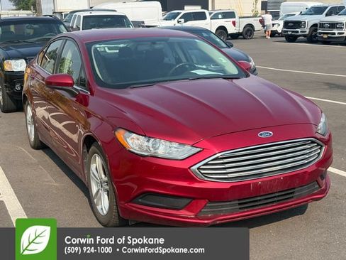 Used 2018 Ford Fusion SE w/ Fusion SE Technology Package FWD image 1