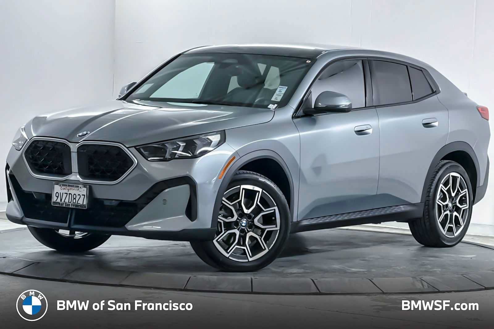 Used 2026 BMW X2 xDrive28i AWD/4WD image 1
