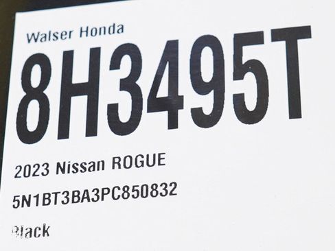Used 2023 Nissan Rogue SV w/ SV Premium B Package FWD image 31