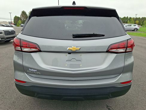 Used 2024 Chevrolet Equinox LS w/ LS Convenience Package FWD image 6