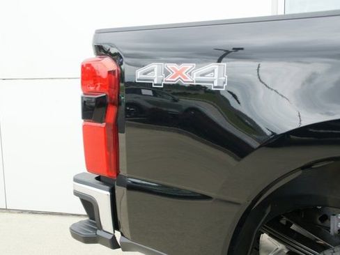 New 2026 Ford F350 Lariat image 13