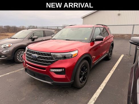 Used 2020 Ford Explorer XLT w/ Equipment Group 202A image 1