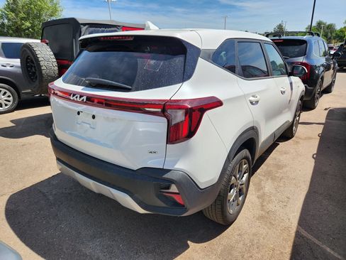 Certified 2026 Kia Seltos LX AWD/4WD image 15