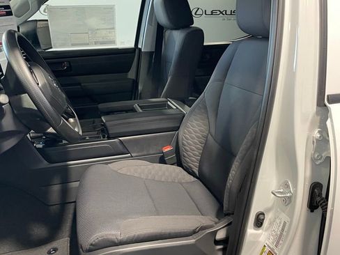 New 2026 Toyota Tundra SR image 28