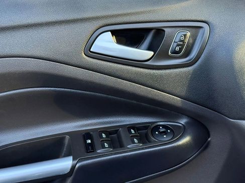 Used 2018 Ford Escape SE AWD/4WD image 18