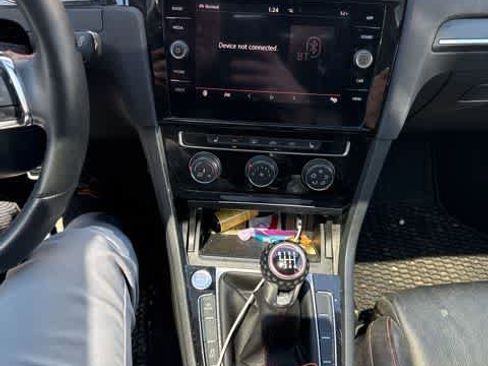 Used 2019 Volkswagen GTI SE w/ SE Experience Package FWD image 21