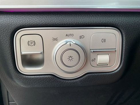 Used 2024 Mercedes-Benz GLE 350 4MATIC image 21