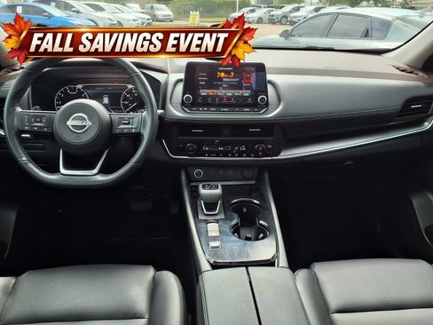 Used 2023 Nissan Rogue SV w/ SV Premium B Package FWD image 9