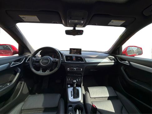 Used 2018 Audi Q3 2.0T Premium w/ Convenience Package image 22