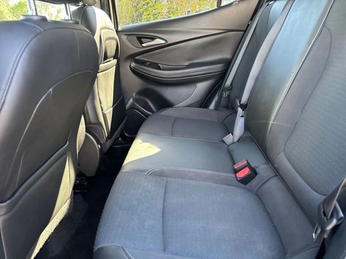Used 2021 Buick Encore GX Preferred FWD image 11