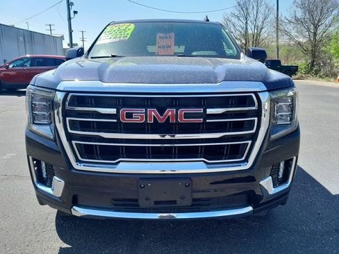 Used 2024 GMC Yukon SLT AWD/4WD image 4