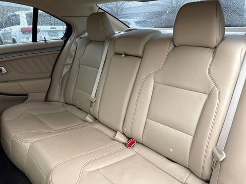 Used 2014 Ford Taurus SEL w/ Equipment Group 201A image 18