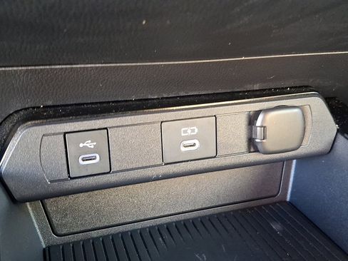 Certified 2023 Toyota Prius Prime XSE image 26