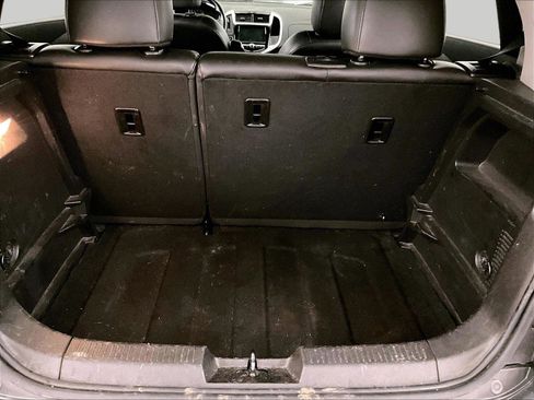 Used 2017 Chevrolet Sonic Premier image 33