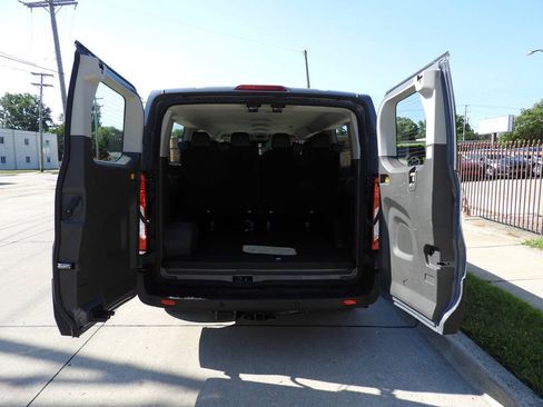 Used 2022 Ford Transit 350 XLT AWD/4WD image 19