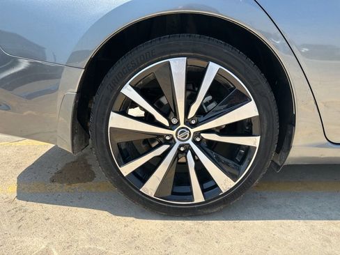Used 2022 Nissan Altima 2.5 SR FWD image 31