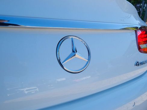 Used 2019 Mercedes-Benz S 560 Sedan image 43